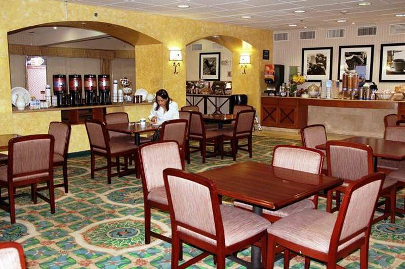 แฮมป์ตัน บาย ฮิลตัน ชิอัวอัวซิตี้ Hotel ชิฮวาฮวา ร้านอาหาร รูปภาพ